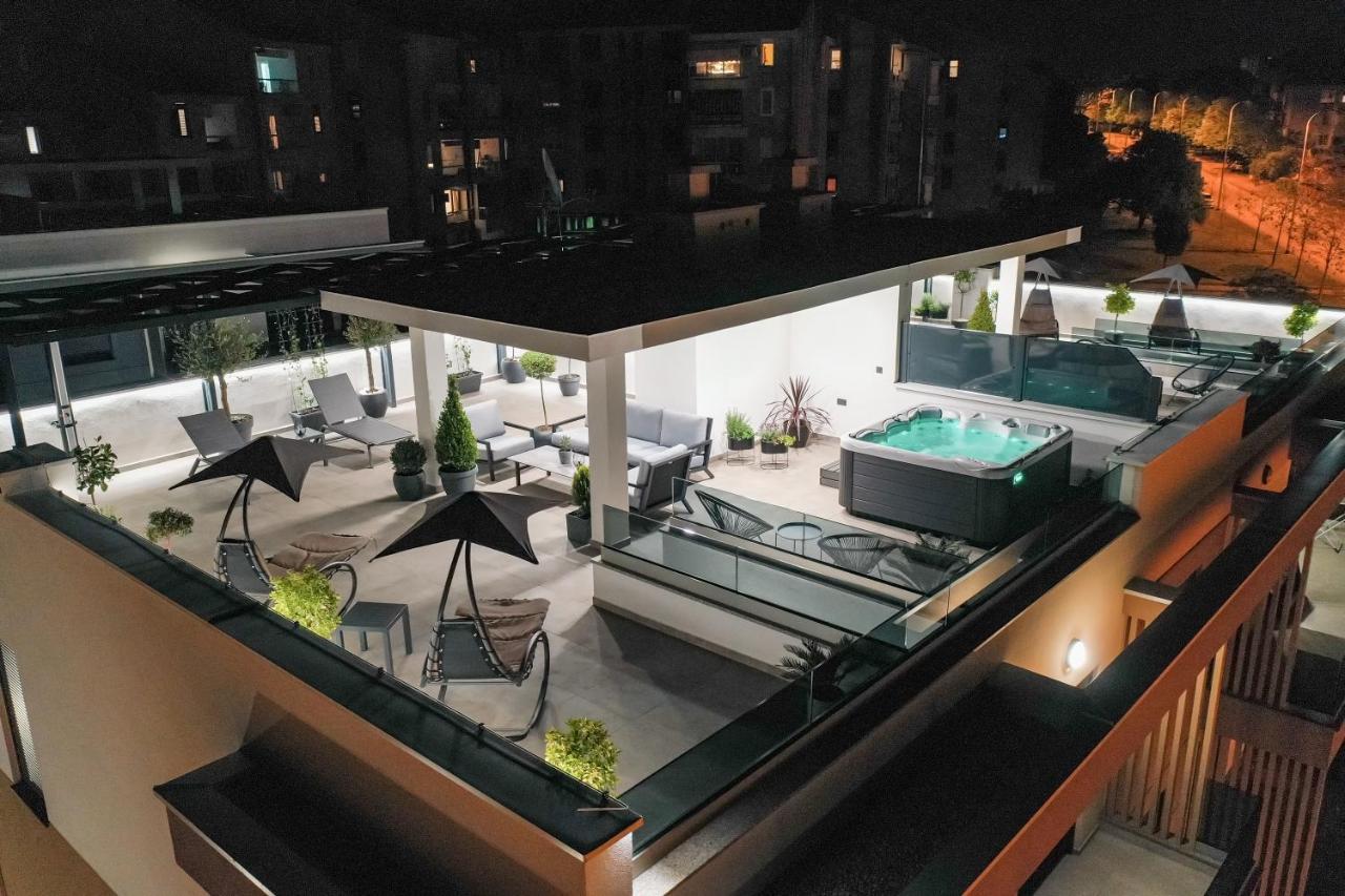 Leonardo Luxury Residence 2 Penthouse With Jacuzzi 자다르 외부 사진